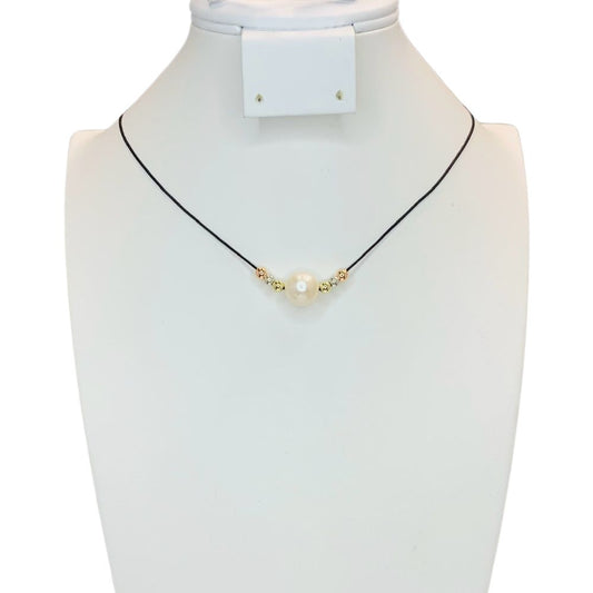 Single Pearl Necklace with Beads